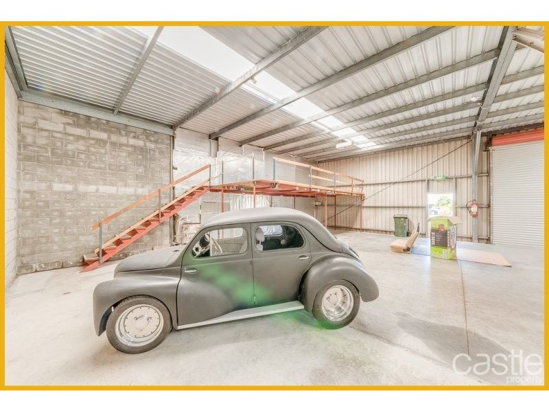 1/2 Metro Court, Gateshead NSW 2290