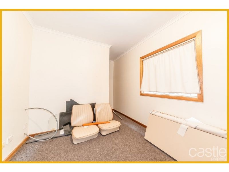 1/2 Metro Court, Gateshead NSW 2290