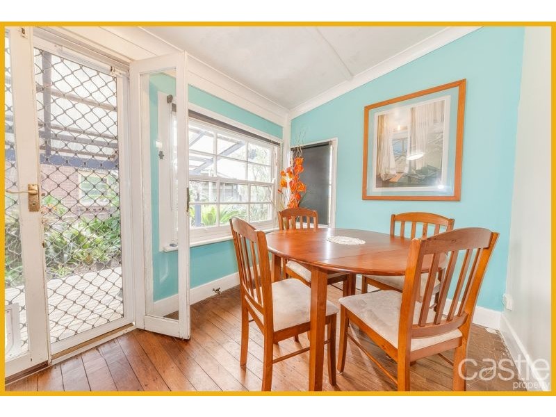 3 GRAHAM RD, Hamilton NSW 2303