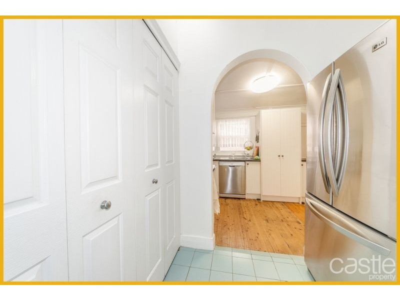 3 GRAHAM RD, Hamilton NSW 2303