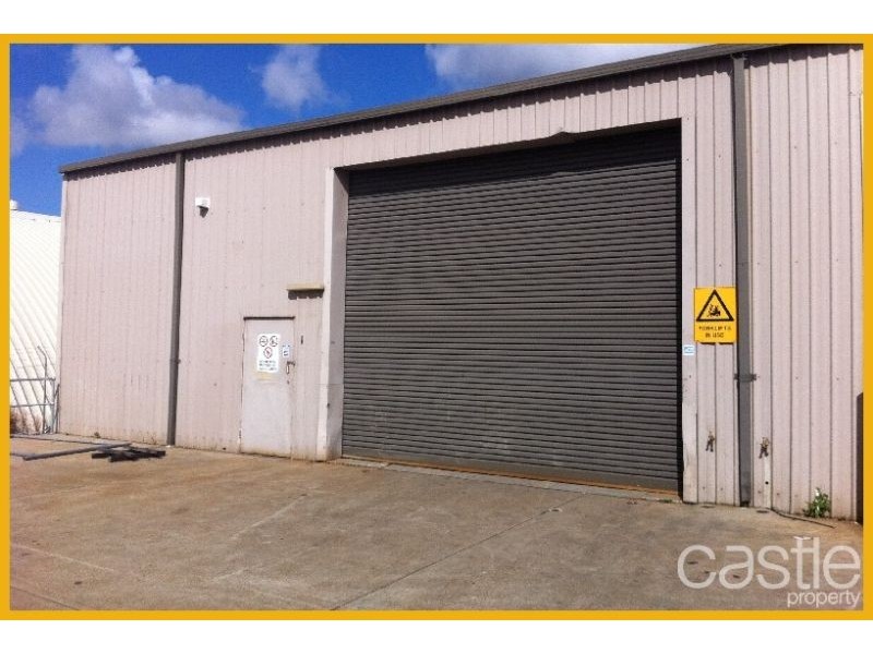 2B Pendleburry Rd, Cardiff NSW 2285