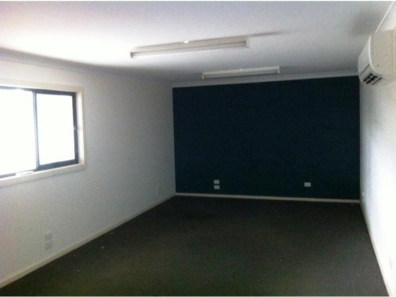 3 Pendlebury Rd, Cardiff NSW 2285