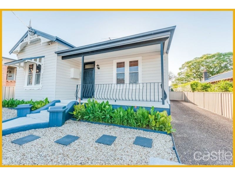 13 Parkview Street, Georgetown NSW 2298