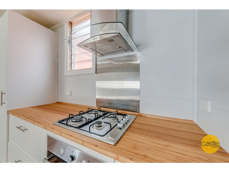 2 Lawson Street, Hamilton NSW 2303