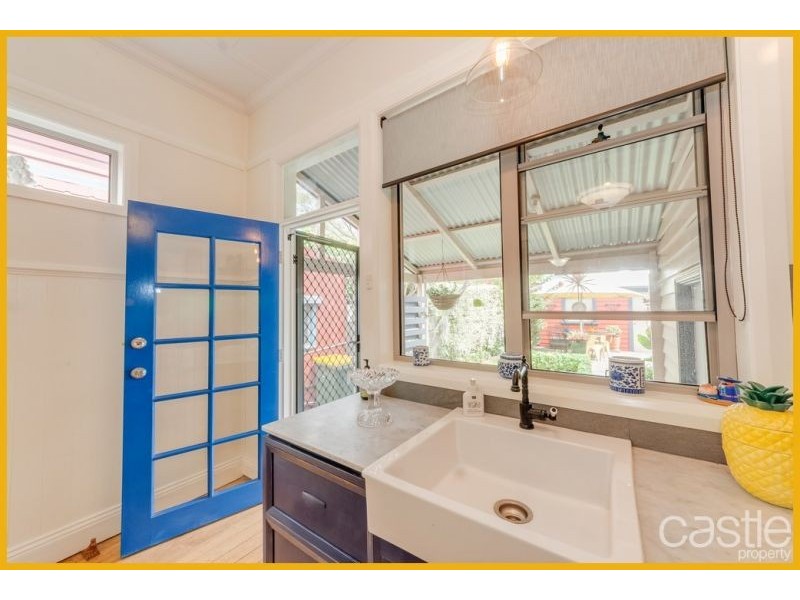 146 Lawson St, Hamilton NSW 2303