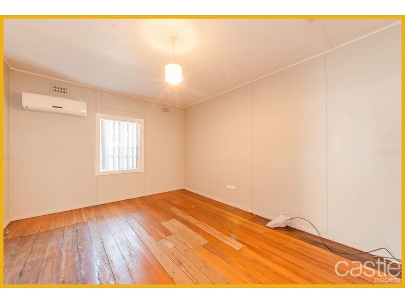 9 AVONDALE RD, New Lambton NSW 2305