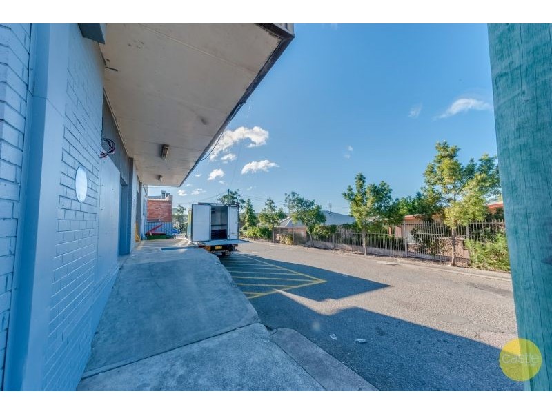 122-130 South St & 6-6a Lake St, Windale NSW 2306