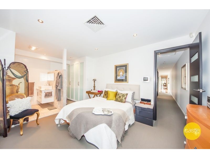 64 Dumaresq St, Hamilton NSW 2303