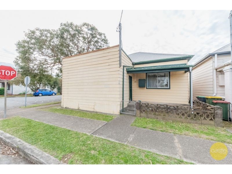 2/28 Cleary Street, Hamilton NSW 2303