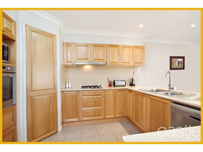 1/74 Constitution Dr, Cameron Park NSW 2285