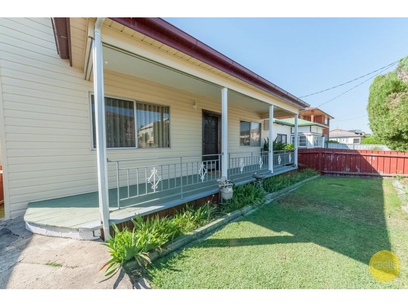 151 Gosford Road, Adamstown NSW 2289