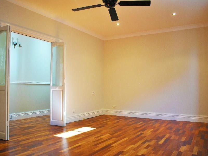 20 Eddy St, Hamilton NSW 2303