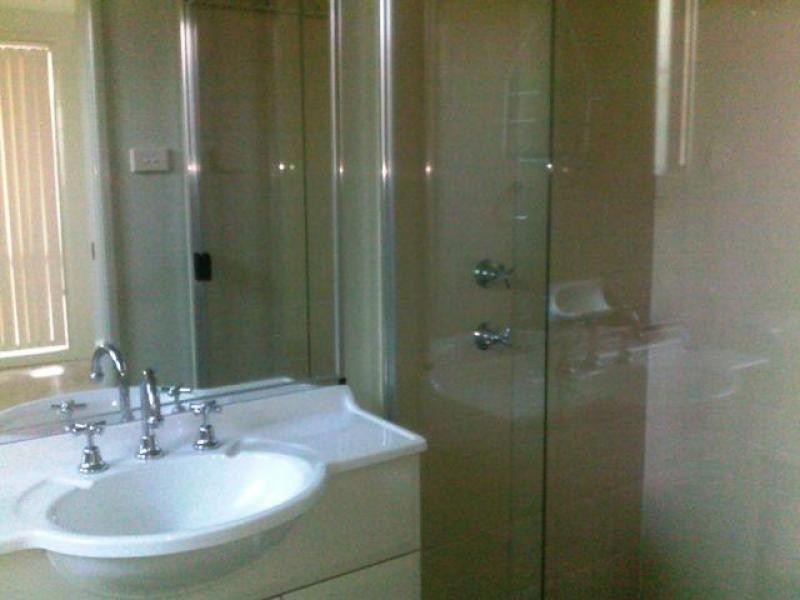 3/74 Constitution Drive, Cameron Park NSW 2285