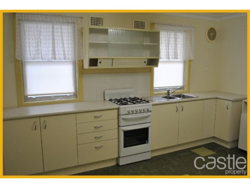 15 Milton Street, Hamilton NSW 2303