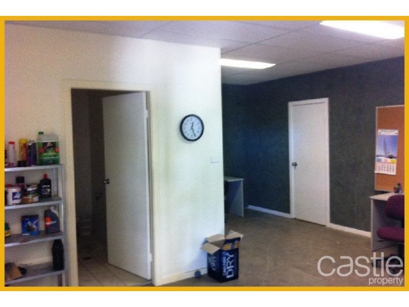 9/11 Mcintosh Drive, Mayfield West NSW 2304