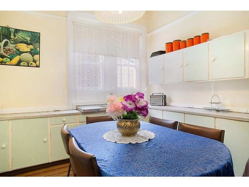 3 HOLT ST, Mayfield East NSW 2304