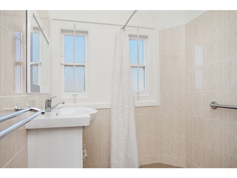 2 Duke Street, New Lambton NSW 2305