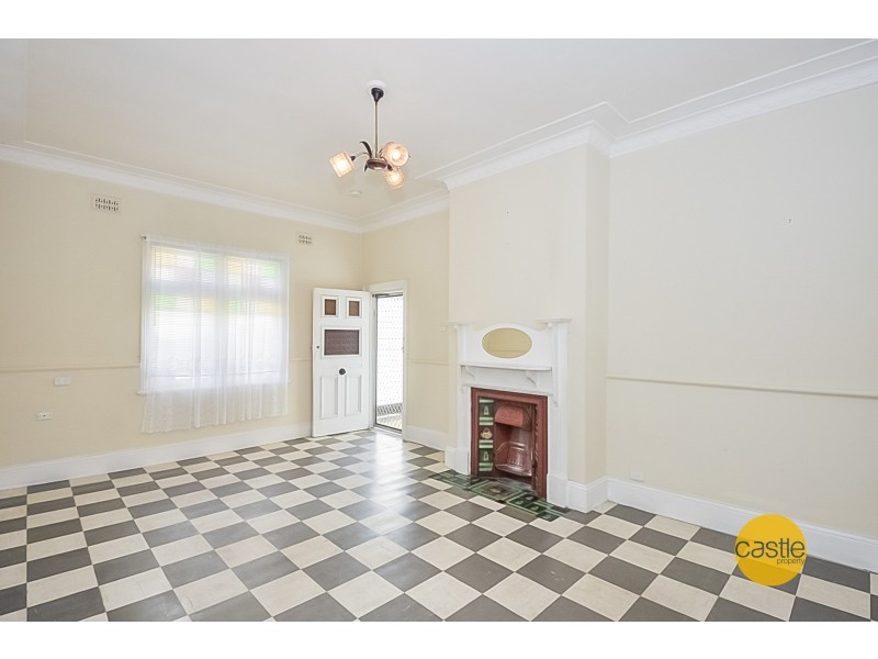 2/51 Everton street, Hamilton NSW 2303