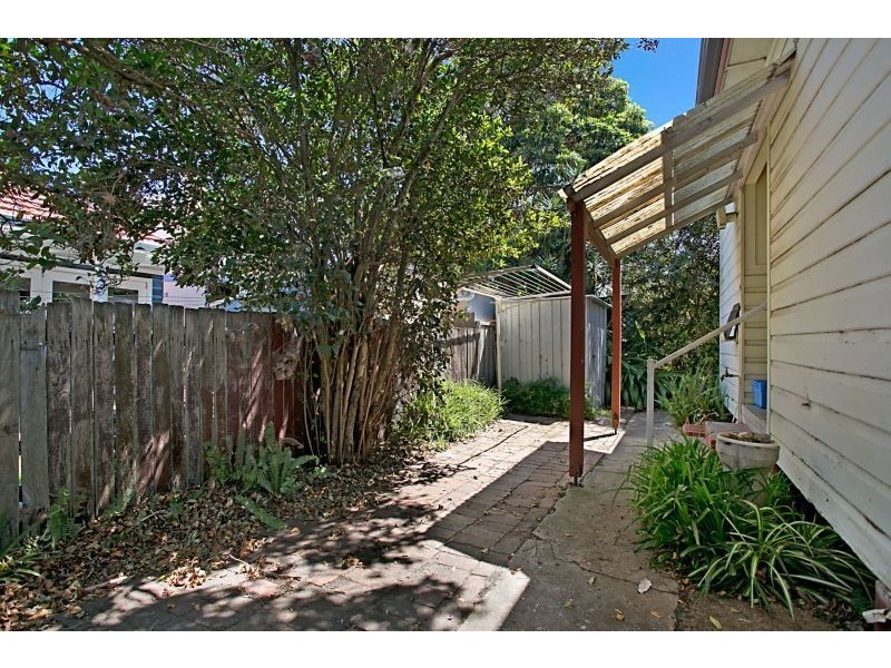 6 Robert St, Wickham NSW 2293