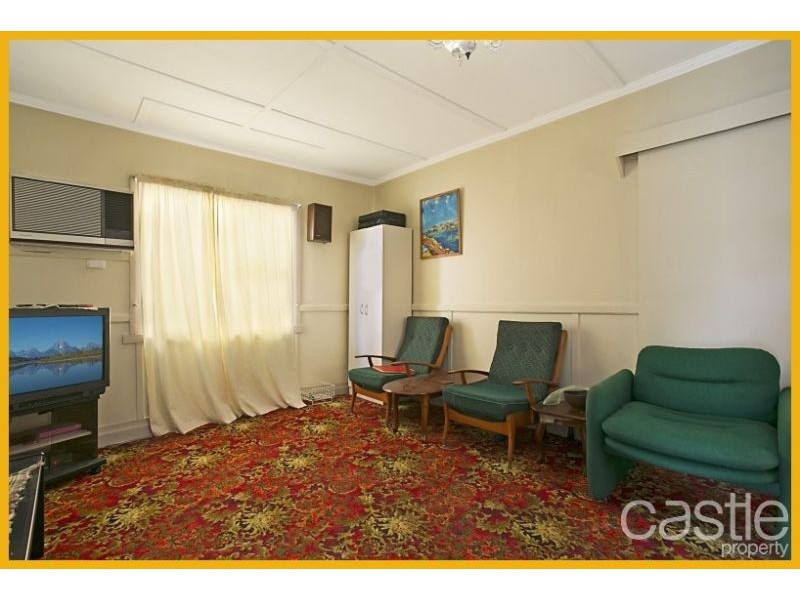 13 Murnin Street, Wallsend NSW 2287