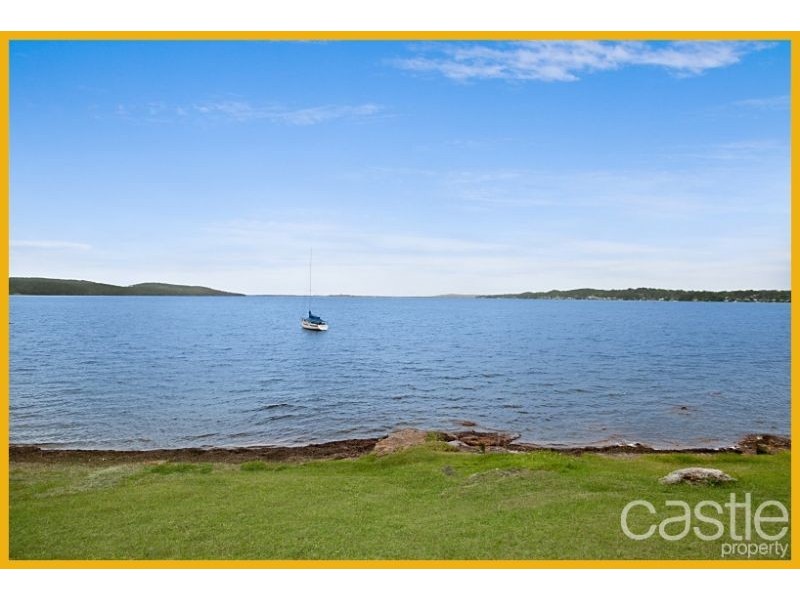 16a Macquarie St, Bolton Point NSW 2283