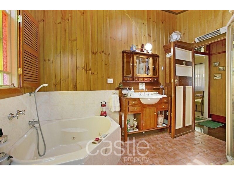 121 Broadmeadow Rd, Broadmeadow NSW 2292