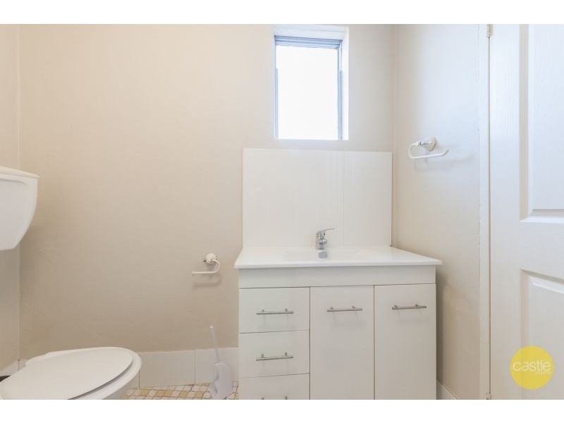 2/49 Womboin Road, Lambton NSW 2299