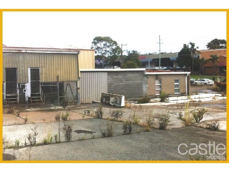 10 Oakdale Rd, Gateshead NSW 2290