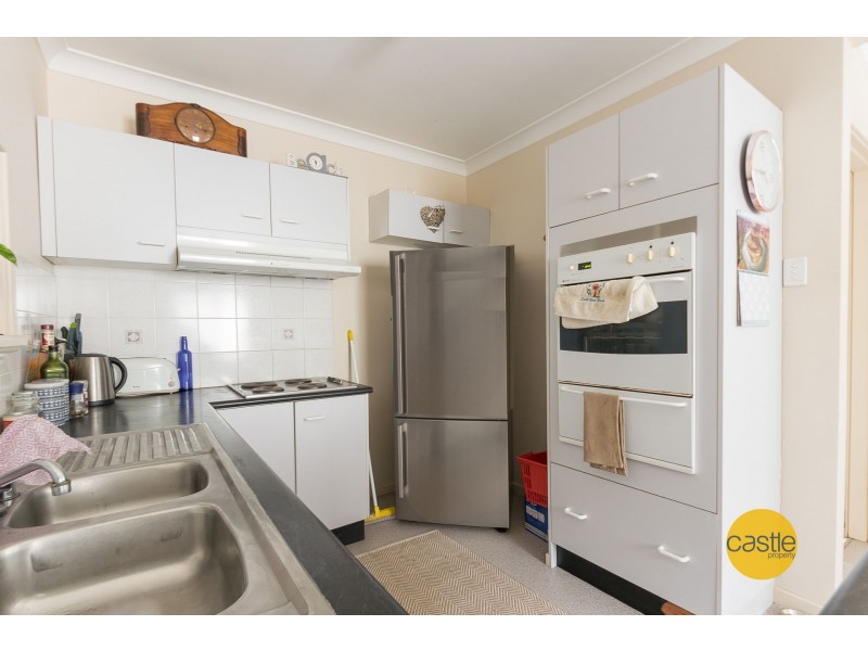 36 De Guerry Avenue, Rankin Park NSW 2287