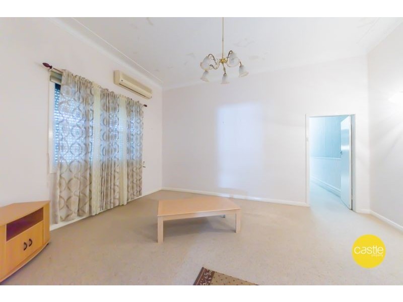 184 Beaumont St, Hamilton NSW 2303