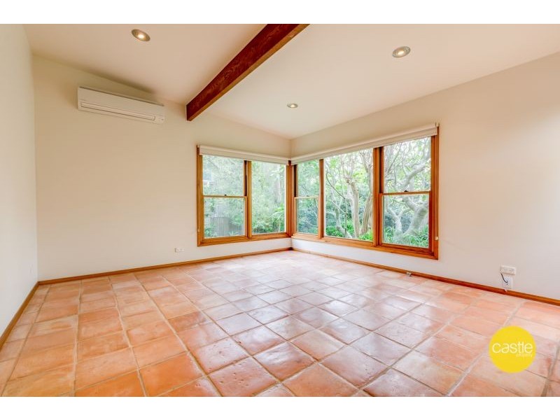 15 High St, The Hill NSW 2300