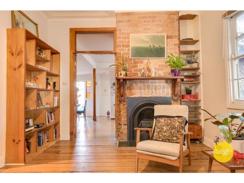 2 Cameron St, Hamilton NSW 2303