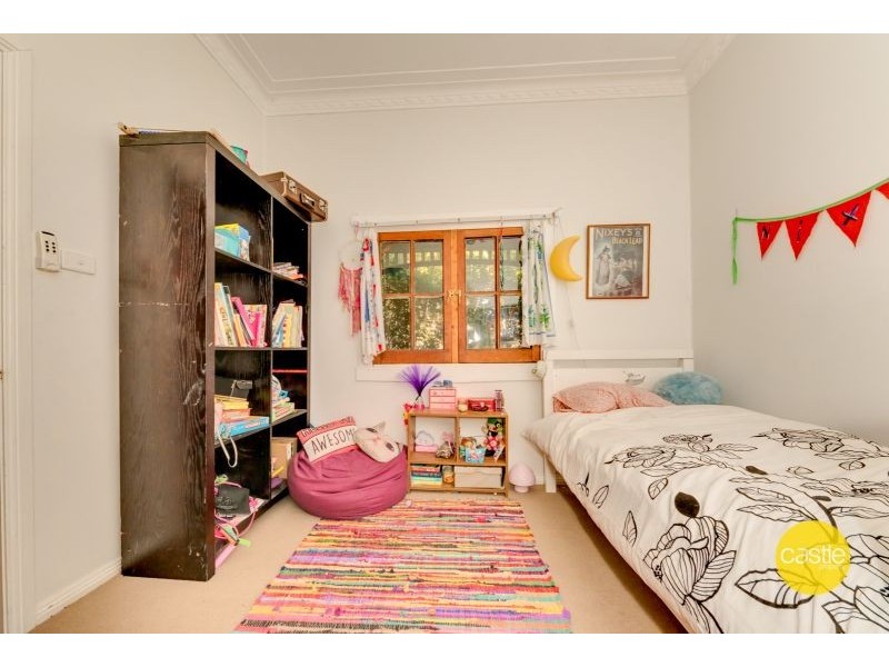 2 Cameron St, Hamilton NSW 2303