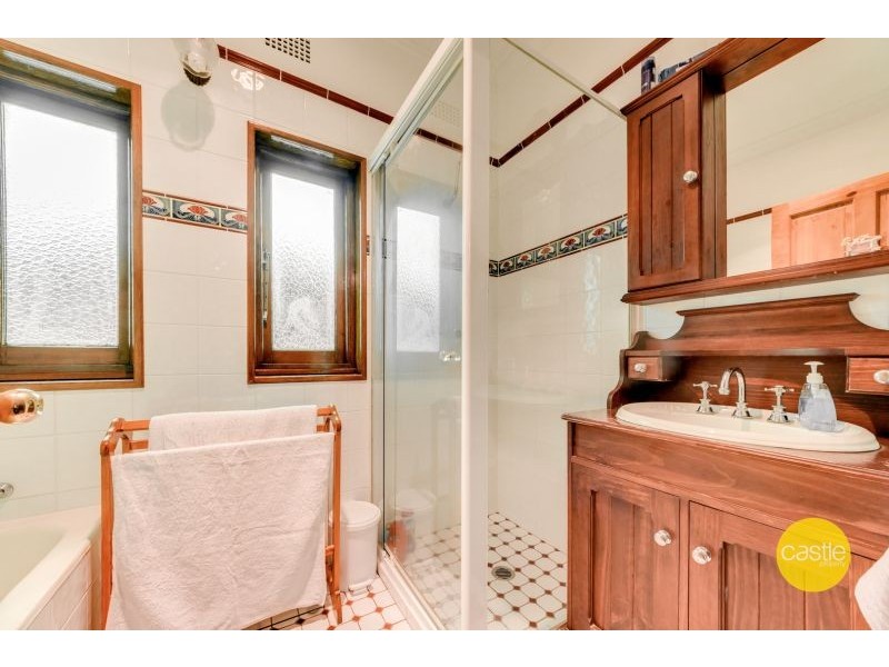 2 Godfrey St, Waratah NSW 2298