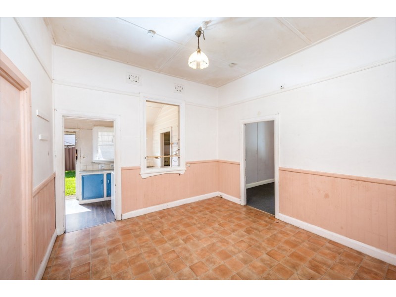 58 Fitzroy St, Mayfield NSW 2304