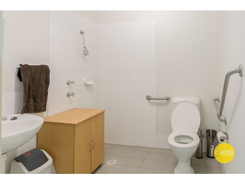 11/6 Frost Dr, Mayfield West NSW 2304