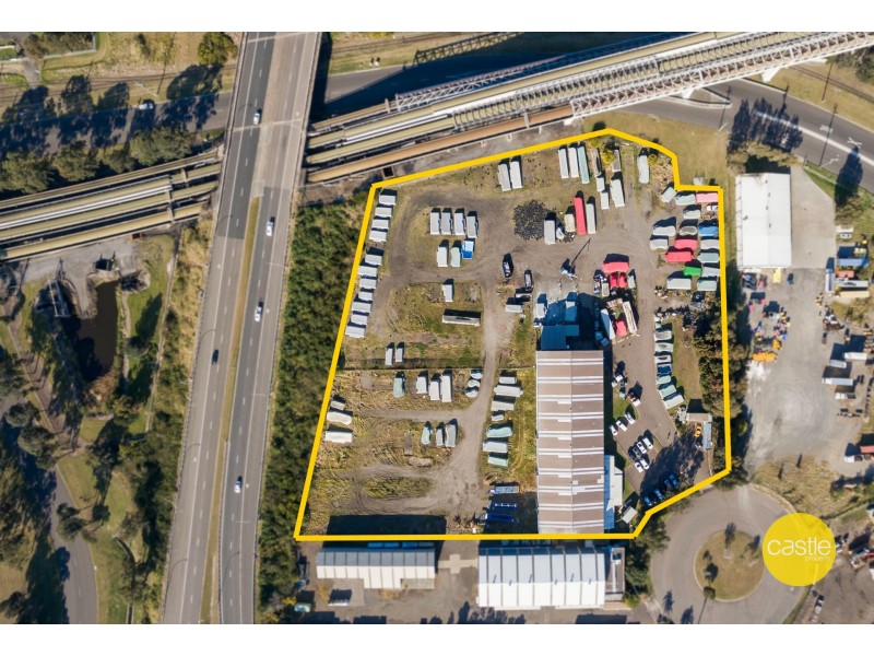 26 Sandpiper Close, Kooragang NSW 2304