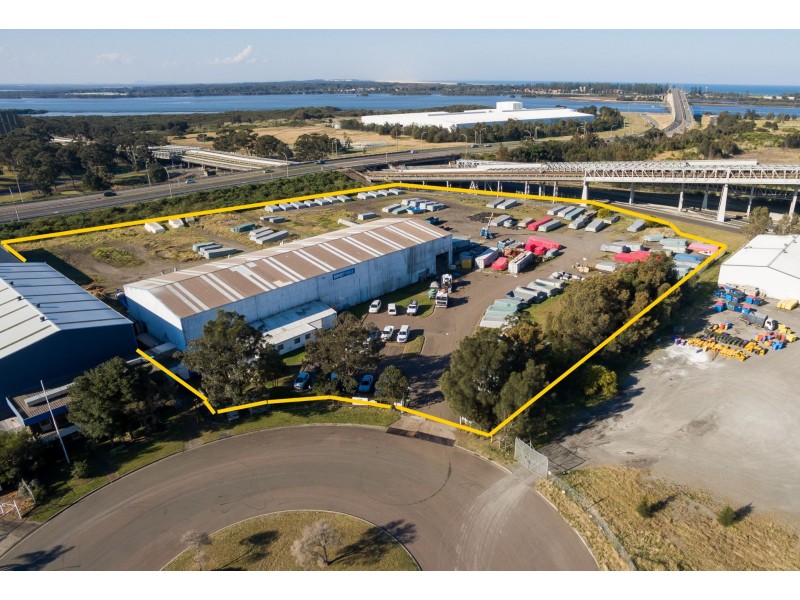 26 Sandpiper Close, Kooragang NSW 2304