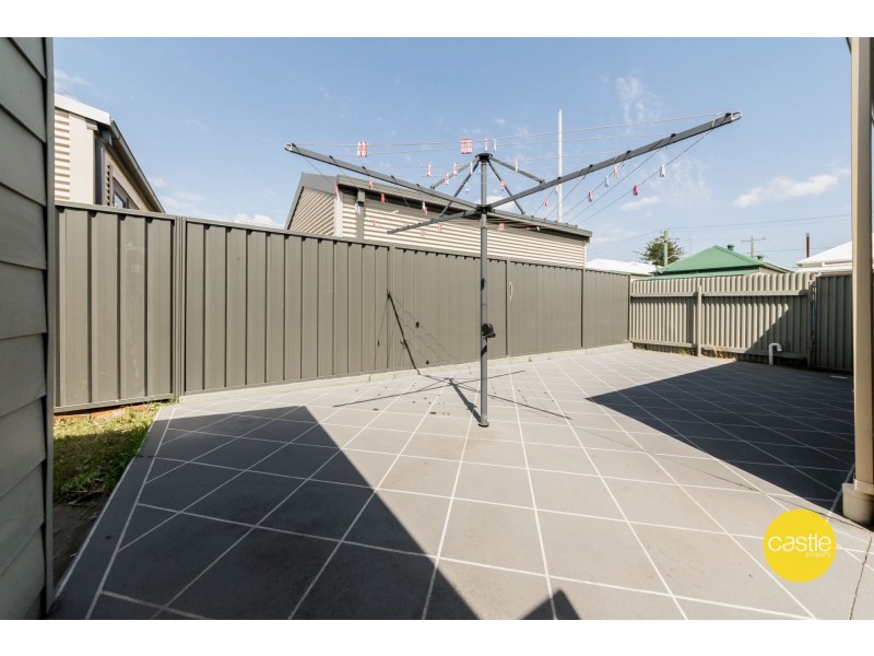 26 Holt Street, Mayfield East NSW 2304