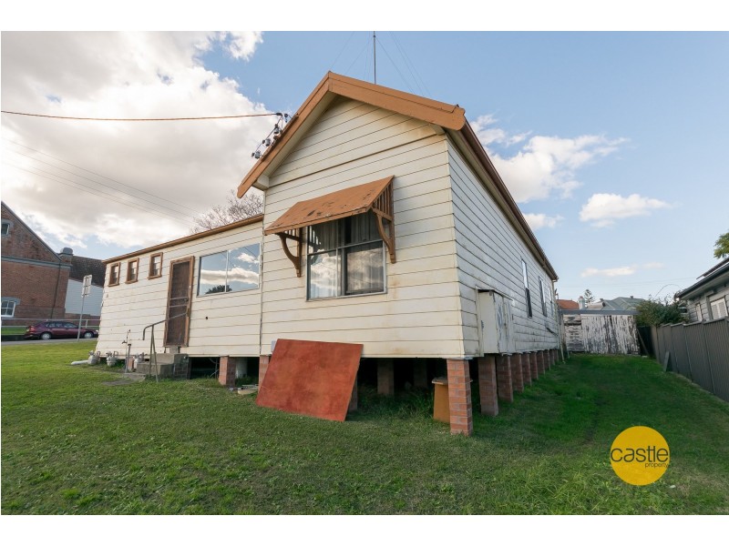 1/11 Kerr Street, Mayfield NSW 2304