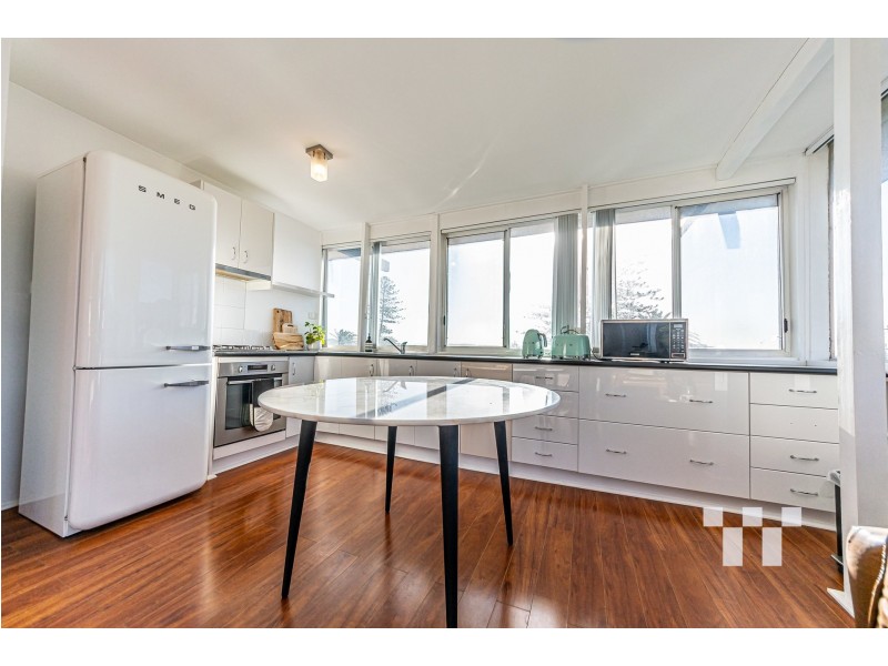 8/16 Nesca Pde, The Hill NSW 2300