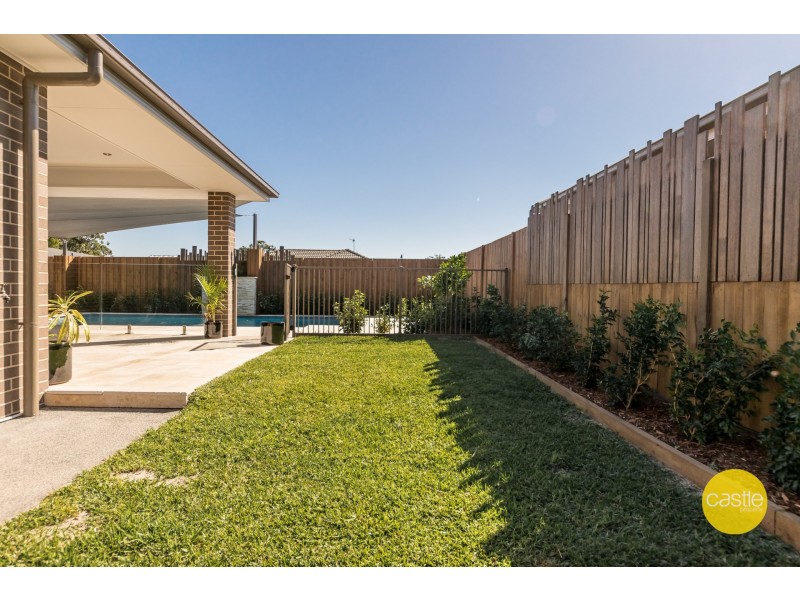 5 Nepean Way, Tanilba Bay NSW 2319