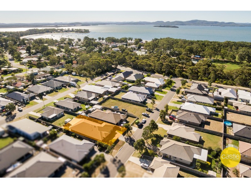 5 Nepean Way, Tanilba Bay NSW 2319