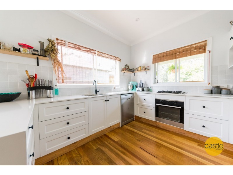 57 Coorumbung Rd, Broadmeadow NSW 2292