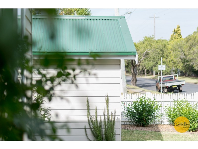 57 Coorumbung Rd, Broadmeadow NSW 2292