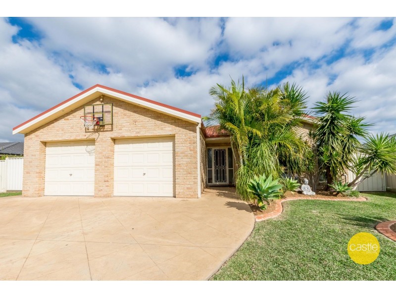 9 Glover Cres, Metford NSW 2323