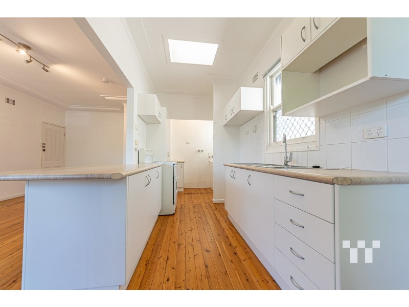 2 Norfolk Ave, Islington NSW 2296