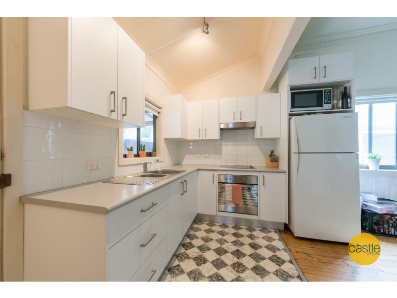 3 Kings Rd, Tighes Hill NSW 2297