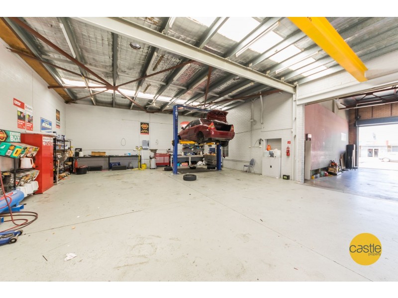 24 Broadmeadow Rd, Broadmeadow NSW 2292