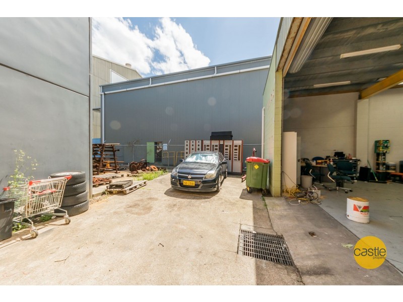 24 Broadmeadow Rd, Broadmeadow NSW 2292